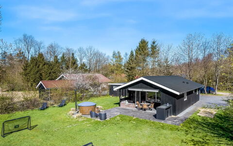 Kennet - 30Km from the Sea: Thatching, Cottage, House, Roof, Home, Farmhouse, Hut, Estate, Village