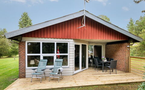 Åsemarie - 500M to the Fjord: Roof, House, Home, Cottage, Door, Siding, Deck, Porch, Plank, Hardwood
