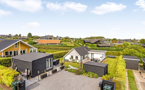 Arnia - 250M from the Sea: Cottage, Backyard, Yard, Garden Buildings, Shed, Siding, Outdoor Furniture, Log Cabin, Outdoor Structure, Shack