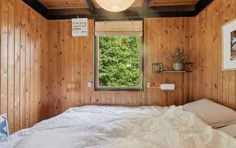 Joon - 100M from the Sea: Bedroom, Wood, Interior Design, Bed, Flooring, Floor, Bed Sheet, Bedding, Ceiling, Furniture