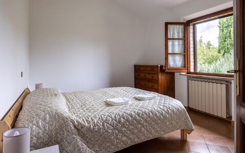 Oliveto Del Cantarello: Bed, Bedroom, Bedding, Bed Sheet, Interior Design, Wall, Wood, Furniture, Linens, Room