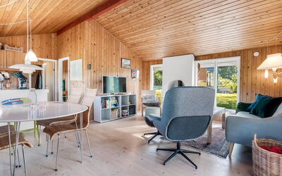Eggertsine - 1.2Km from the Sea