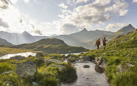 Rodas Soura 5: Mountain, Mountainous Landforms, Mountain Range, Hill, Highland, Natural Landscape, Wilderness, Valley, Ridge, Landscape