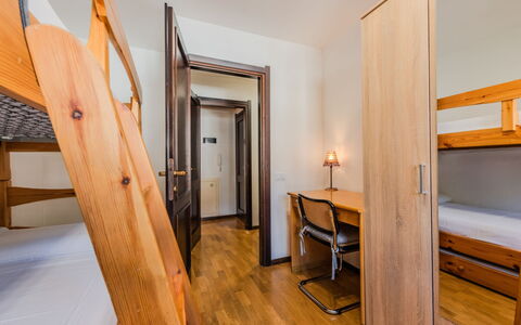 Al Parco: Bunk Bed, Wood, Flooring, Floor, Bed, Interior Design, Furniture, Ceiling, Bedroom, Bed Frame