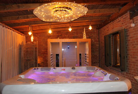 Holiday Home Croce With Spa: Interior Design, Furniture, Wood, Flooring, Ceiling, Floor, Lighting, Light Fixture, Room, Home