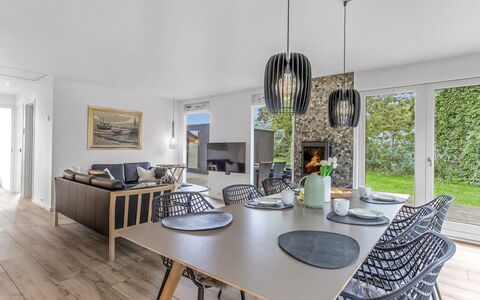 Litle - 30M from the Sea: Blue, Cottage, House, Home, Farmhouse, Estate, Siding