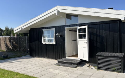 Effy - 600M from the Sea: Roof, House, Home, Cottage, Door, Siding, Deck, Porch, Plank, Hardwood