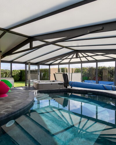 Chez David: Swimming Pool, Shade, Composite Material, Outdoor Furniture, Leisure, Resort, Outdoor Structure, Eco Hotel, Patio, Design