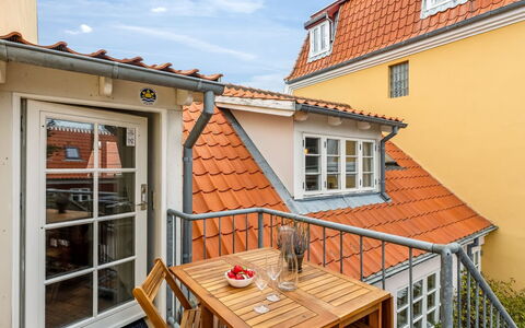 Edel - 250M from the Sea: Door, Wood Stain, Balcony, Deck, Houseplant, Hardwood, Flowerpot, Outdoor Furniture, Handrail, Daylighting