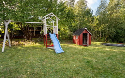 Winder - 925M from the Sea: Wood, Home, Porch, Deck, Hardwood, Roof, Wood Stain, Wood Flooring, Eco Hotel