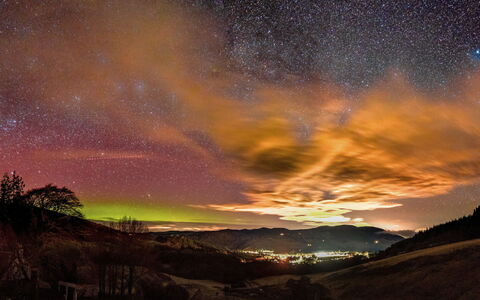 Highland View: Sky, Nature, Horizon, Ecoregion, Night, Hill, Dusk, Evening