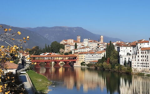 Chalet Fagarè, Pool, Sauna, Prosecco Hills: Water, Water Resources, Body Of Water, Building, Waterway, Nature, City, Watercourse, Channel, House