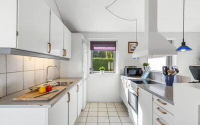 Mainio - 800M from the Sea