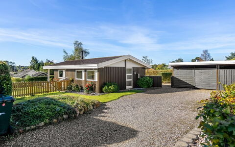 Quanna - 450M from the Sea: Cottage, Backyard, Yard, Garden Buildings, Shed, Siding, Outdoor Furniture, Log Cabin, Outdoor Structure, Shack