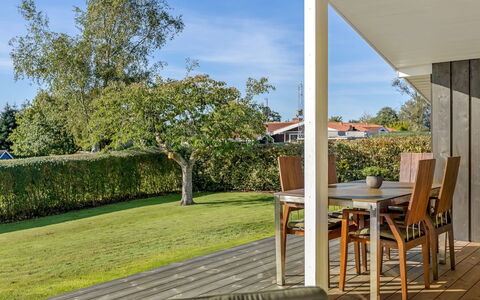 Quanna - 450M from the Sea: Cottage, Backyard, Yard, Garden Buildings, Shed, Siding, Outdoor Furniture, Log Cabin, Outdoor Structure, Shack