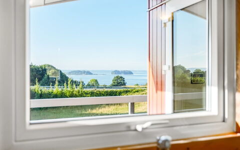 Senni - 800M from the Sea: Grass, Grassland, Land Lot, Cottage, Rural Area, Meadow, Garden Buildings, Garden, Shed