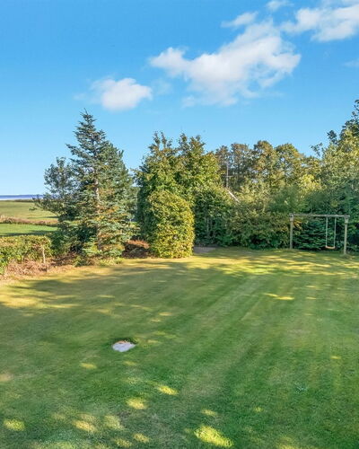 Leani - 150M from the Sea