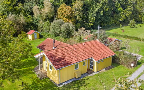 Solja - 85M from the Sea: Grass, Grassland, Land Lot, Cottage, Rural Area, Meadow, Garden Buildings, Garden, Shed