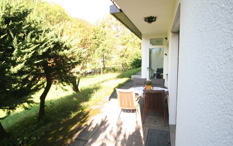 Gortipohl 620: Garden, Lawn, Shade, Outdoor Furniture, Backyard, Yard, Landscaping, Chair, Daylighting