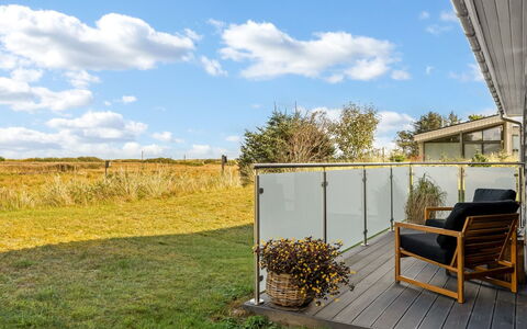 Sarika - 500M from the Sea: Blue, Shrub, Cottage, Groundcover, Garden, Estate, Shade, Landscaping, Farmhouse, Eco Hotel