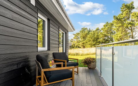 Sarika - 500M from the Sea: Blue, Shrub, Cottage, Groundcover, Garden, Estate, Shade, Landscaping, Farmhouse, Eco Hotel