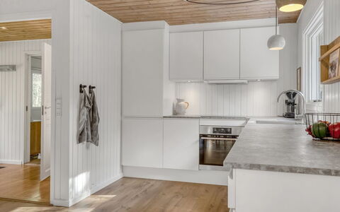 Ingamaj - 4Km from the Sea: Flooring, Interior Design, Kitchen, Floor, Wood, Wood Flooring, Countertop, Ceiling, Kitchen Appliance, Furniture