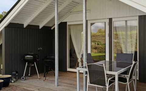 Hannah - 200M from the Sea: House, Home, Door, Roof, Cottage, Estate, Garden, Shade, Siding, Yard