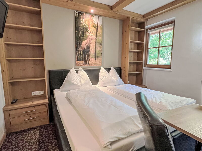 Accommodation:&nbsp;Cheeky Apartment 649.3