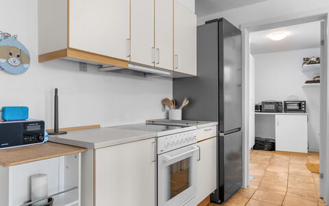 Skarthi - 300M from the Sea: Kitchen Appliance, Kitchen, Furniture, Major Appliance, Countertop, Cabinetry, Interior Design, Kitchen Stove, Home Appliance, Wood