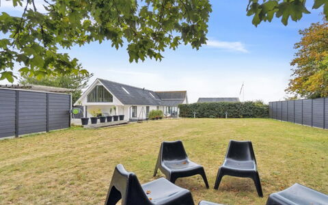 Rusalina - 20M from the Sea: Roof, House, Home, Cottage, Door, Siding, Deck, Porch, Plank, Hardwood