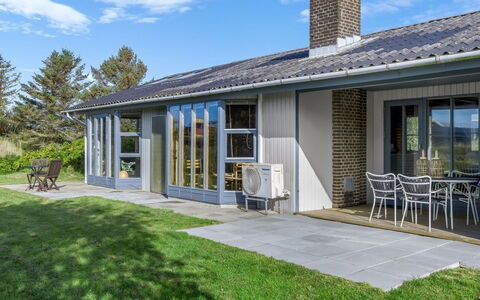 Skoge - 900M from the Sea: Building, House, Window, Home, Roof, Residential Area, Shrub, Cottage, Land Lot