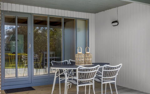 Skoge - 900M from the Sea: Building, House, Window, Home, Roof, Residential Area, Shrub, Cottage, Land Lot