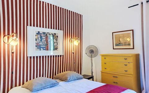 Villa 50: Interior Design, Wall, Bedroom, Wood, Furniture, Textile, Bed, Picture Frame, Bed Sheet, Lighting
