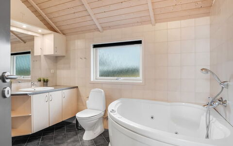 Bruse - 200M from the Sea: Plumbing Fixture, Ceiling, Bathroom, Flooring, Tap, Plumbing, Floor, Sink, Interior Design, Home