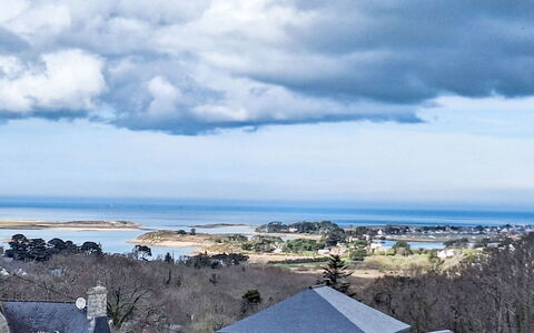 Maner Roz: Coastal And Oceanic Landforms, Coast, Sea, Ocean, Bay, Evergreen