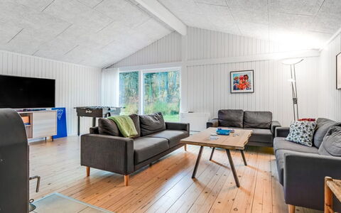 Alika - 300M from the Sea: Wood, Ceiling, Home, Room, Cottage, Hardwood, Living Room, Wood Flooring, Log Cabin