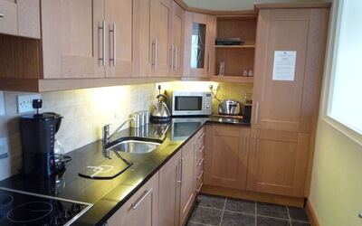 Castle Quay (Tr4) Hh No 14