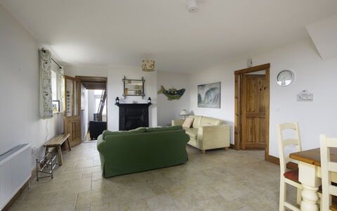 Rhea Holiday Home Bantry: Furniture, Flooring, Floor, Interior Design, Ceiling, Room, Living Room, Couch, Chair