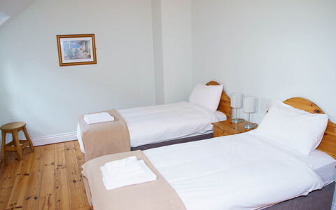 Dingle Cy (Tr4) - 3 Bed No 2: Wood, Floor, Bedroom, Bed, Furniture, Interior Design, Bed Sheet, Flooring, Bedding, Bed Frame