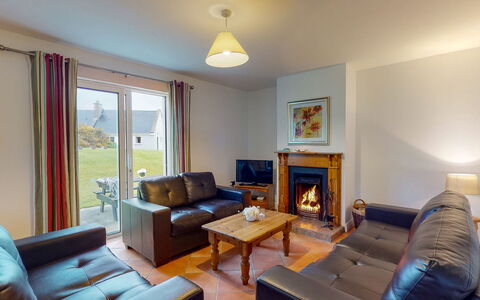 Ballybunion(Tr4) Hc No 27: Furniture, Interior Design, Flooring, Living Room, Ceiling, Room, Hardwood, Couch, Wood Flooring