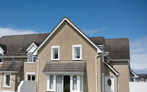 Moore Bay(Tr4) Holiday Homes 18A: Building, Residential Area, Siding, Home, House, Roof, Facade, Architecture, Cottage, Door