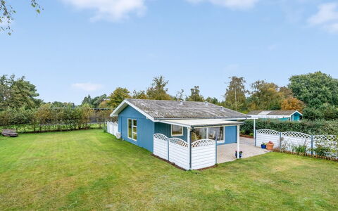 Einari - 500M from the Sea: Cottage, Backyard, Yard, Garden Buildings, Shed, Siding, Outdoor Furniture, Log Cabin, Outdoor Structure, Shack