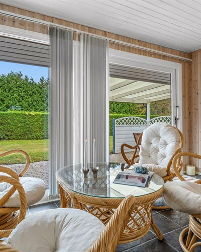 Einari - 500M from the Sea