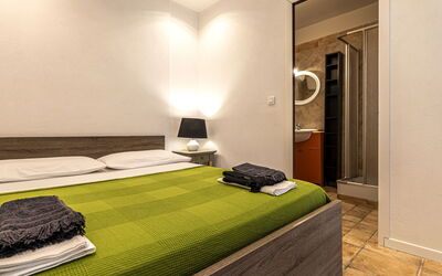 Accommodation:&nbsp;Villa 20 650.7