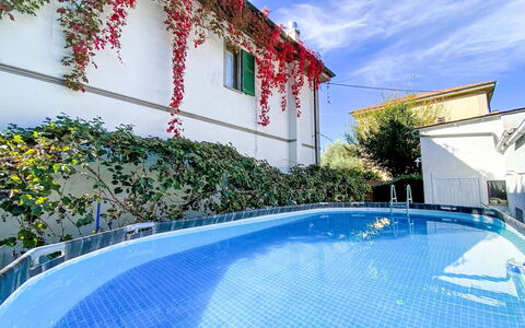 La Pausa: Mountain Range, Valley, Estate, Ridge, Driveway, Alps, Villa, Mountain Village, Mansion