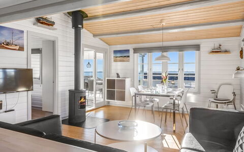 Valea - 600M from the Sea: Cottage, Backyard, Yard, Garden Buildings, Shed, Siding, Outdoor Furniture, Log Cabin, Outdoor Structure, Shack