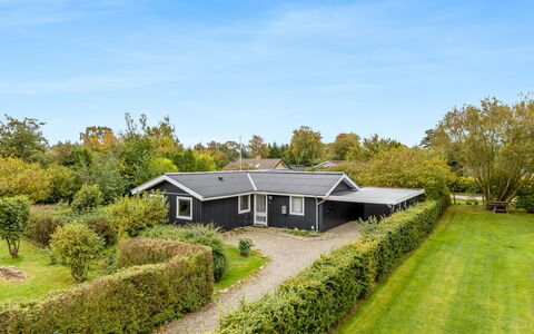 Lymke - 450M from the Sea: Home, Roof, House, Door, Cottage, Shade, Garden, Groundcover, Porch, Yard