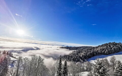 Sankt Urban 100: Sky, Blue, Winter, Mountainous Landforms, Snow, Cloud, Mountain, Hill, Wilderness, Geological Phenomenon