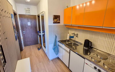 Accommodation:&nbsp;Urban & Florian 100.7