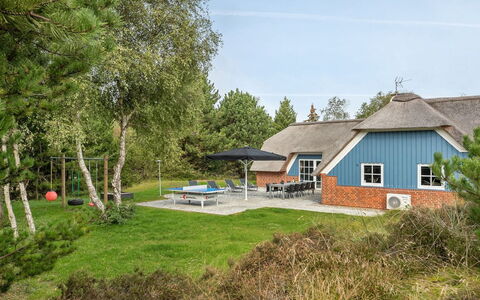 Alvina - 3.2Km from the Sea: Roof, House, Home, Cottage, Door, Siding, Deck, Porch, Plank, Hardwood